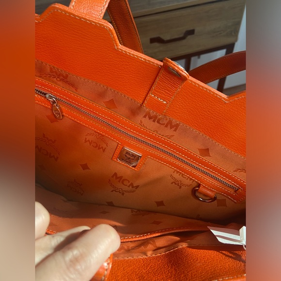 MCM Handbag - Picture 10 of 16